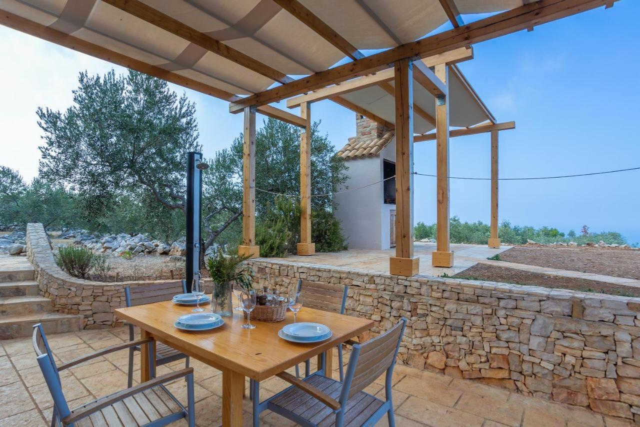 Adorable Cottage Okljucna Ngoại thất bức ảnh