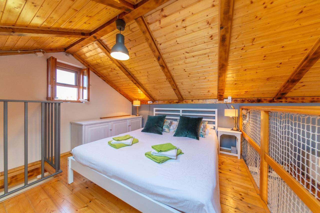 Adorable Cottage Okljucna Ngoại thất bức ảnh